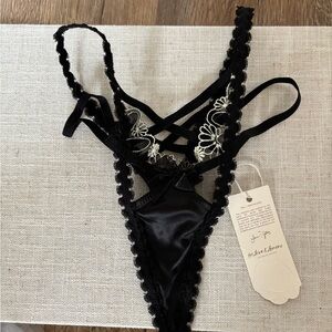 Elegant Black Lace Lingerie